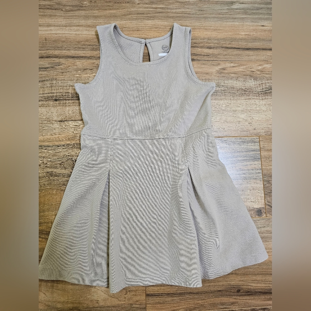 11 dresses👗 bundle+6 more items, little girl - Picture 17 of 17